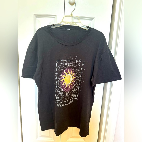Mistical Black Top - Picture 1 of 1
